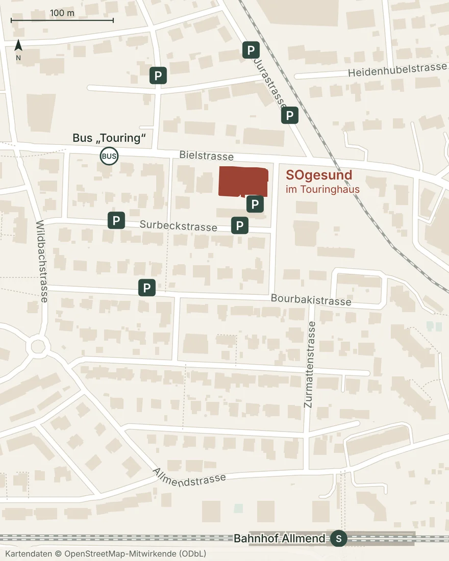 Lageplan: Touringhaus an der Bielstrasse, Parkplätze in den umliegenden Strassen, Bushaltestelle Touring und Bahnhof Solothurn Allmend